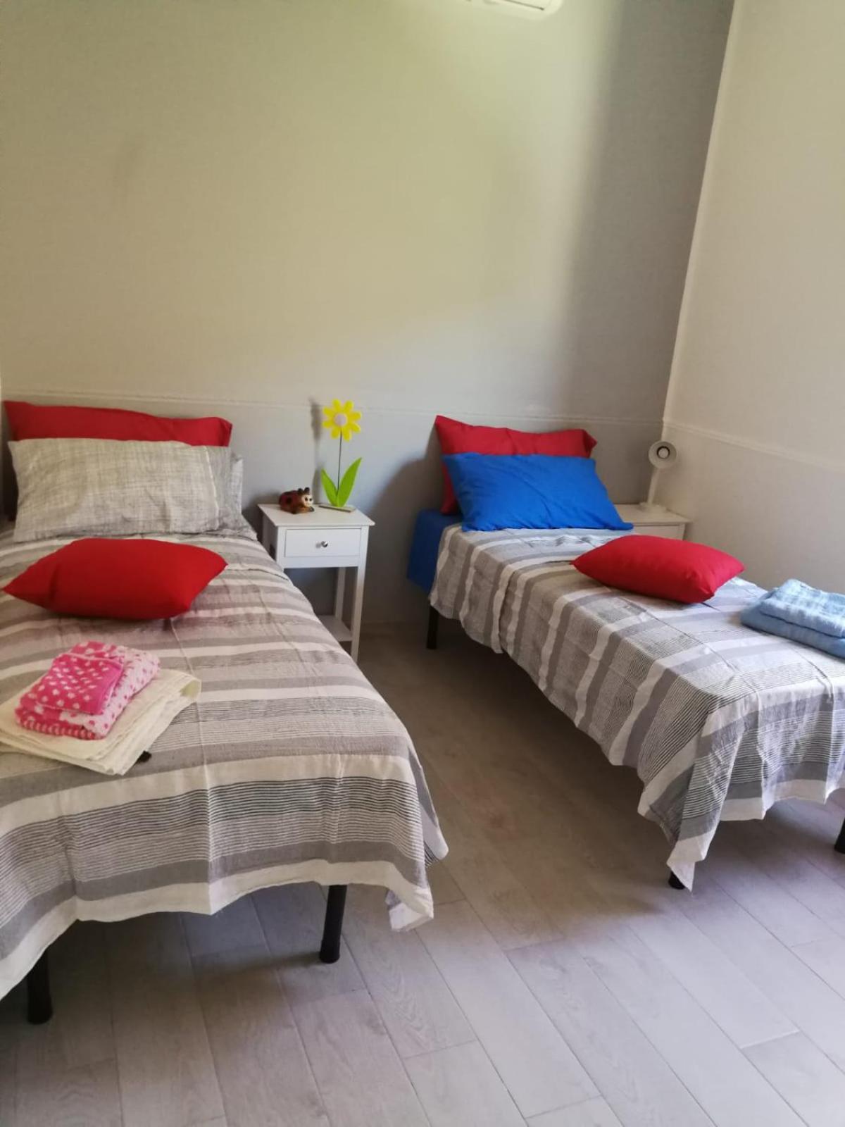 マリネッラ Casa Patriziaヴィラ エクステリア 写真